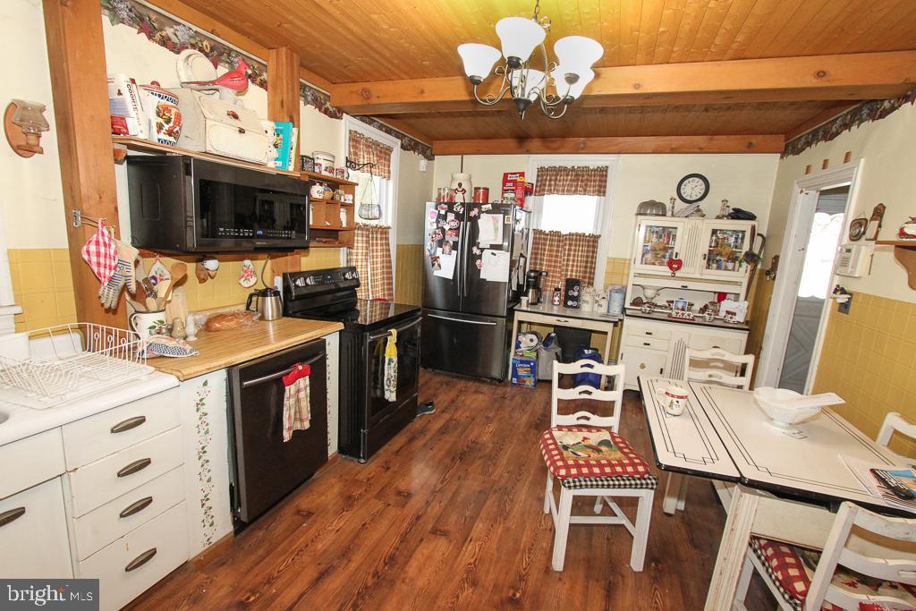 138 West Branch Road Barto, PA 19504 - Photo 5 of 25 Gallery Image 5