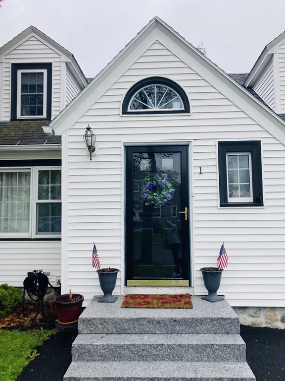 1 Foxcroft Street Lawrence, MA 01843 - Photo 3 of 37