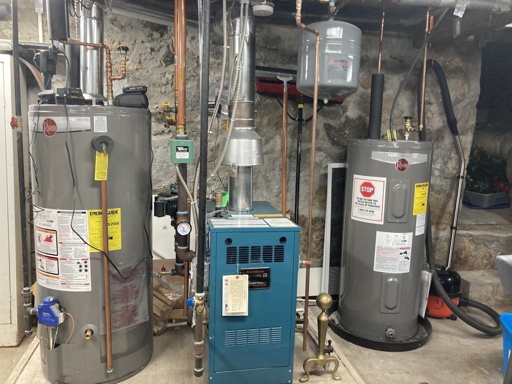 1 Foxcroft Street Lawrence, MA 01843 - Photo 35 of 37