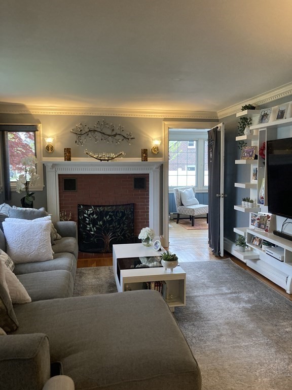 1 Foxcroft Street Lawrence, MA 01843 - Photo 5 of 37