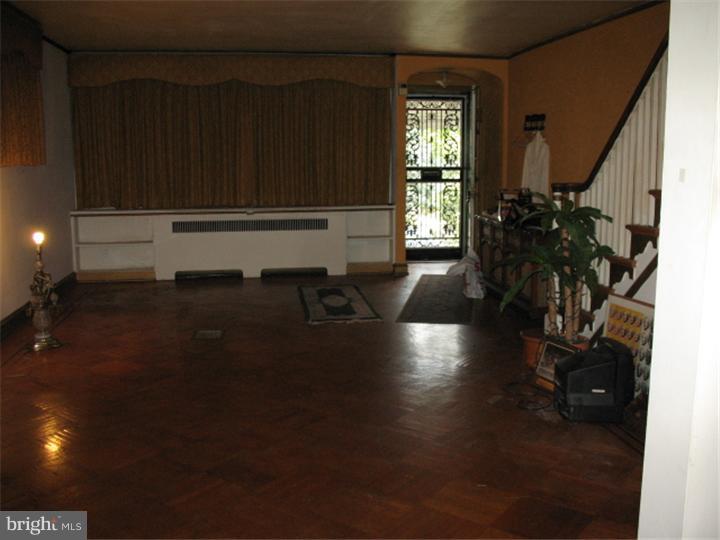 5714 Nassau Road Philadelphia, PA 19131 - Photo 11 of 13 Gallery Image 11
