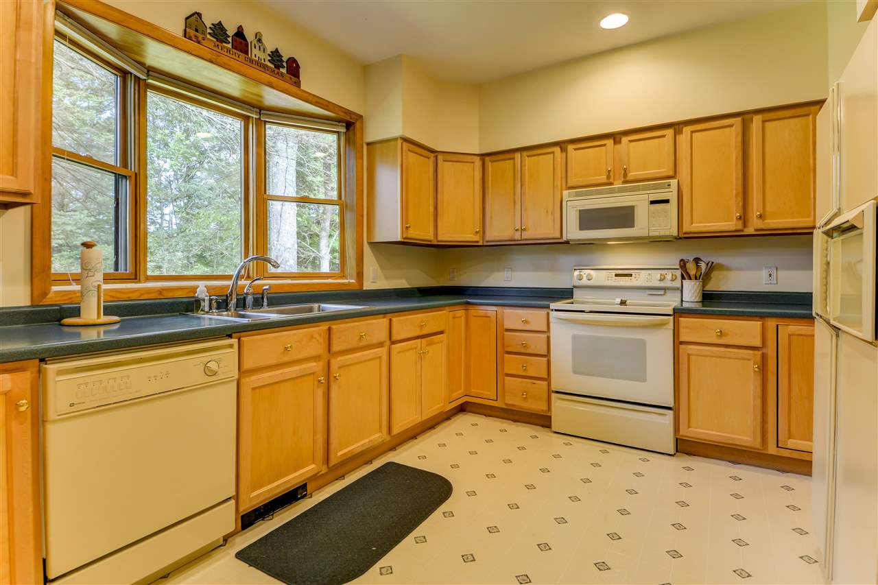 28 Terrace Road Thornton, NH 03285 - Photo 11 of 40 Gallery Image 11