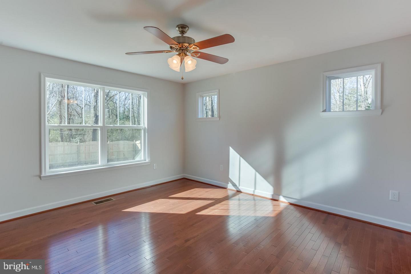 24 Columbia Road Colonial Beach, VA 22443 - Photo 7 of 13 Master Bedroom **Upgraded Photo