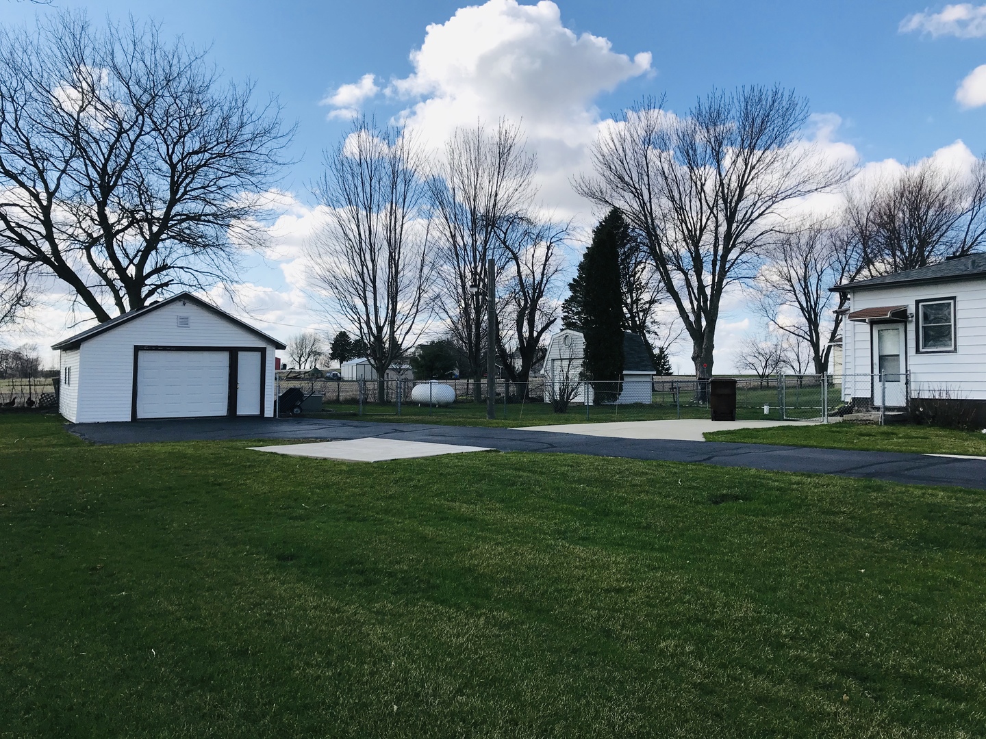 29939 Lukens Road Sycamore, IL 60178 - Photo 17 of 18