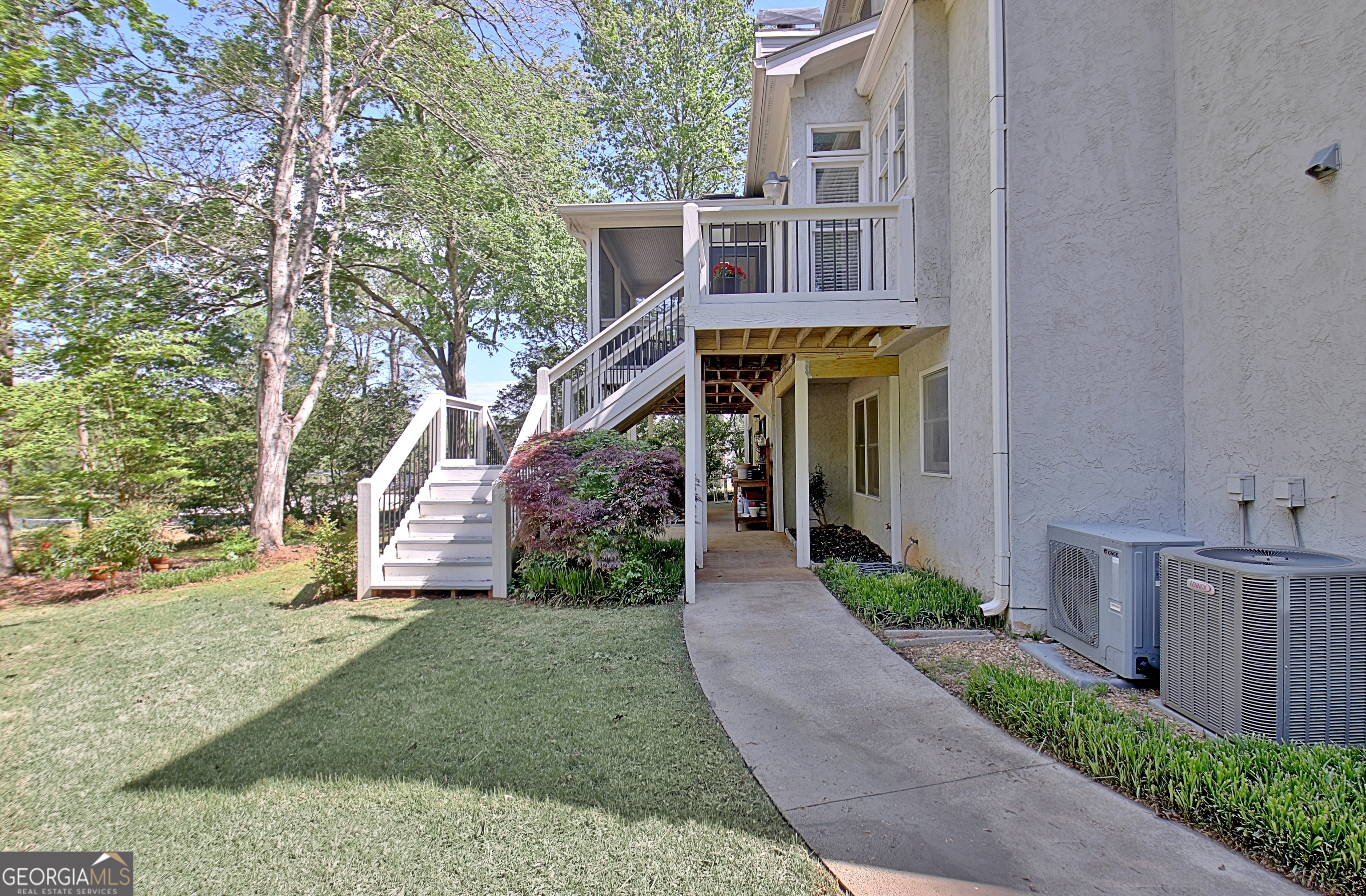 110 Sunset Court Senoia, GA 30276 - Photo 99 of 118 a view of a house with a yard