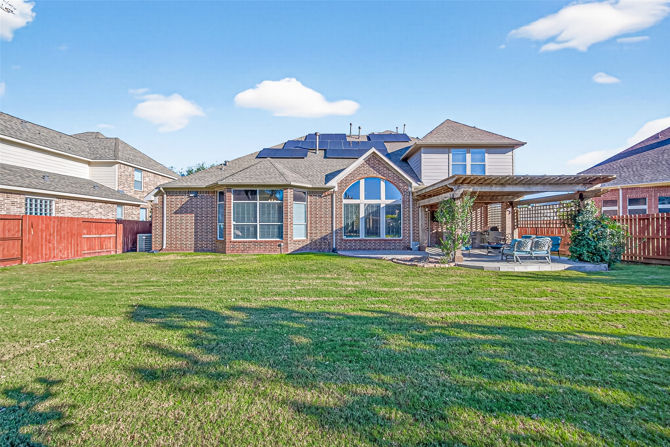 1206 Coleridge Street Sugar Land, TX 77479 - Photo 46 of 46 a front view of a house with a garden