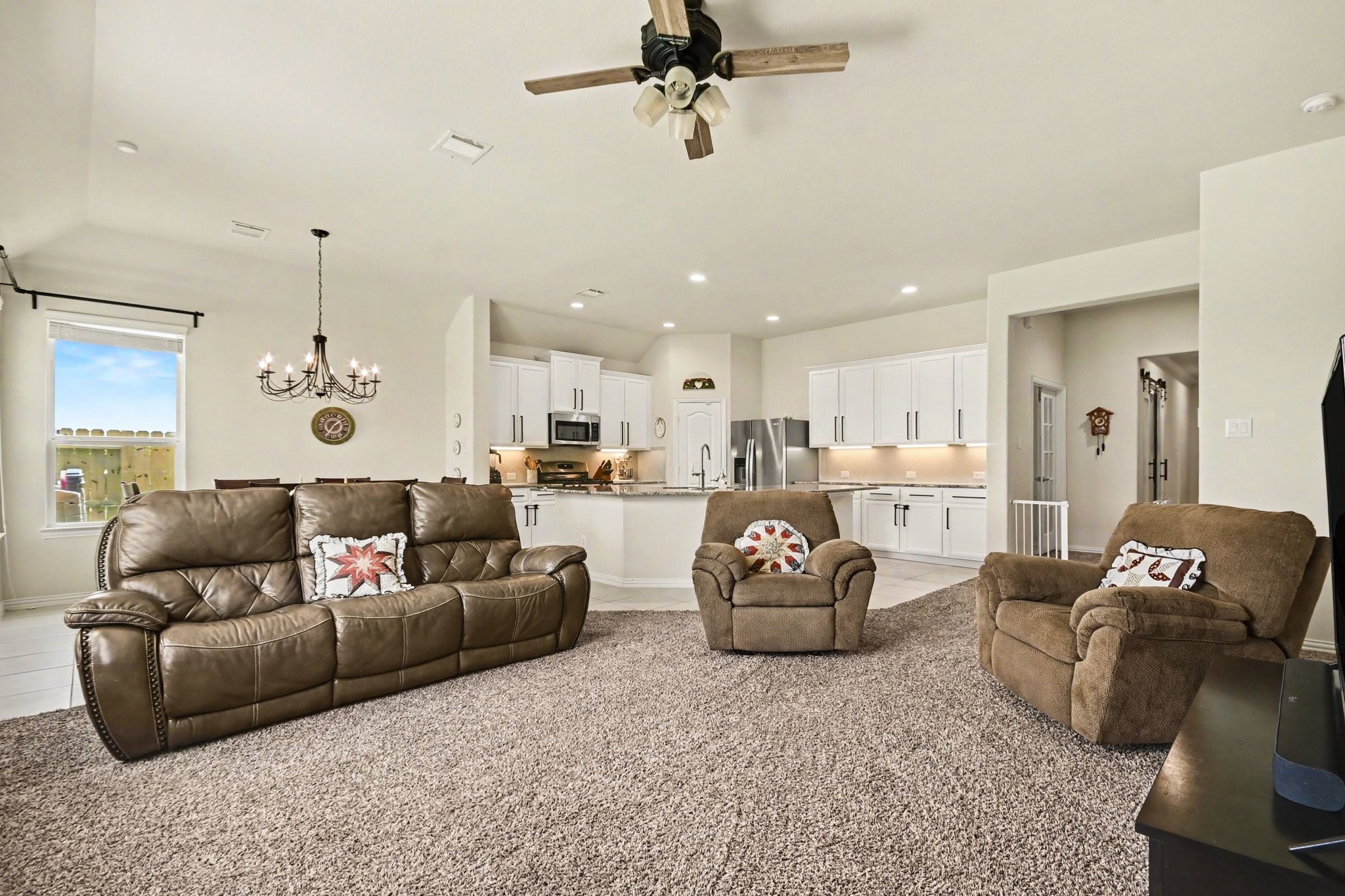 135 Rio Grande Drive Baytown, TX 77523 - Photo 9 of 31