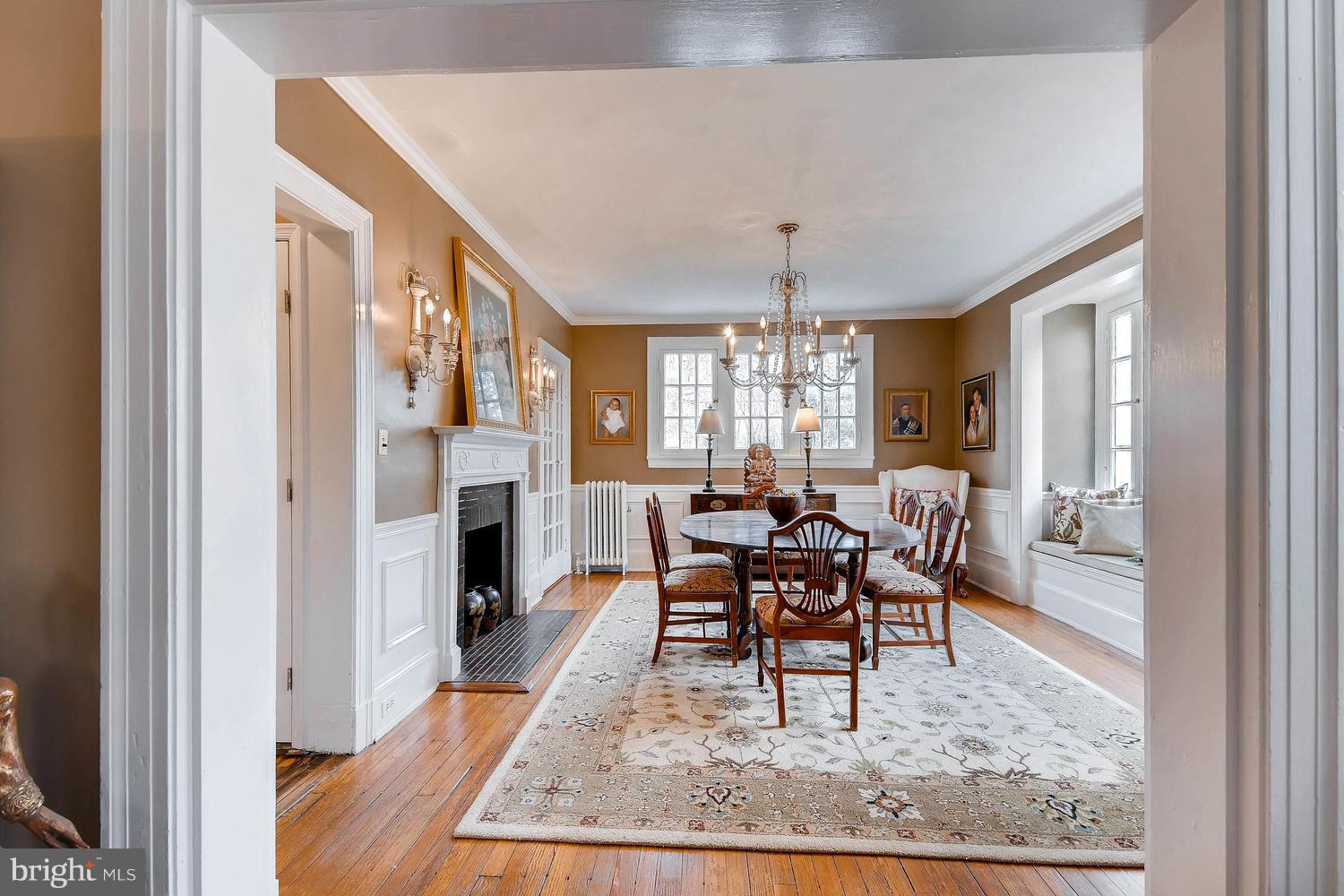 404 Cedarcroft Road Baltimore, MD 21212 - Photo 12 of 28 Dining Room