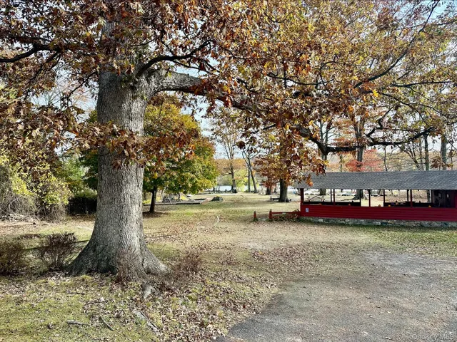 $550,000 | 1753 Lawrence Road, Mohegan Lake, NY 10547