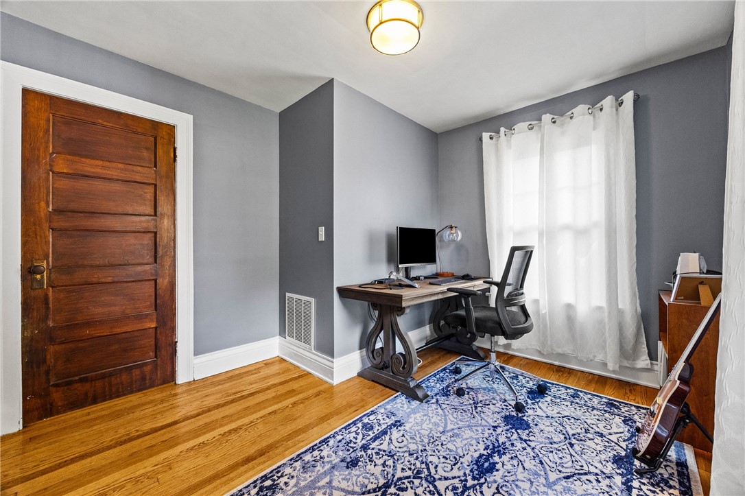 589 Harvard Street Rochester, NY 14607 - Photo 24 of 33