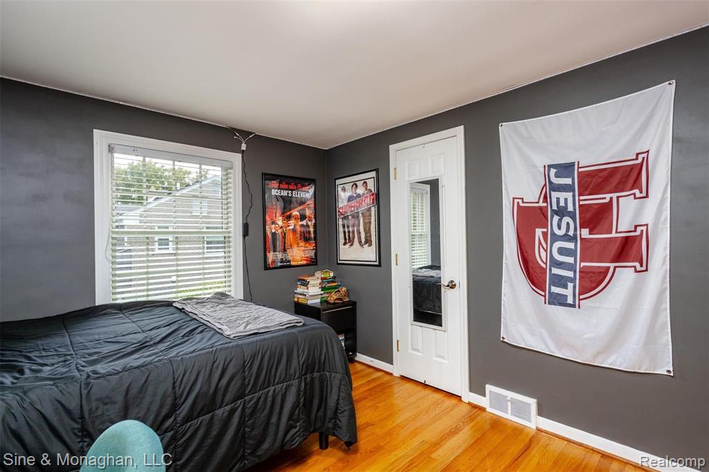 653 Middlesex Road Grosse Pointe Park, MI 48230 - Photo 37 of 54