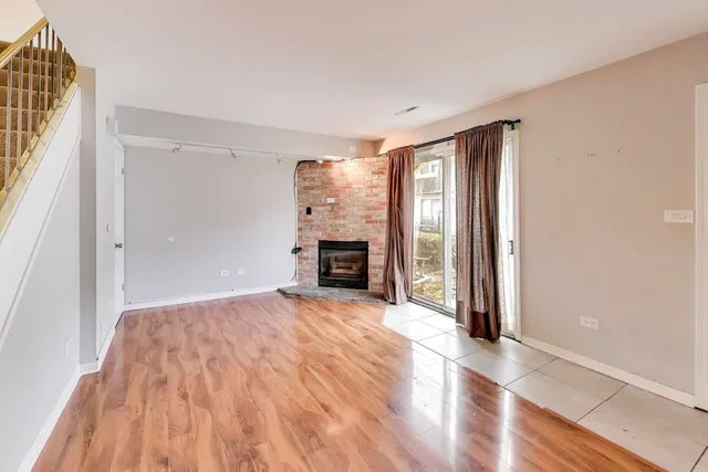 $225,000 | 10438 Major Avenue, Oak Lawn, IL 60453