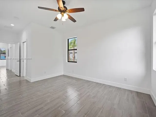 $500,000 | 141 West 16th Street, Riviera Beach, FL 33404