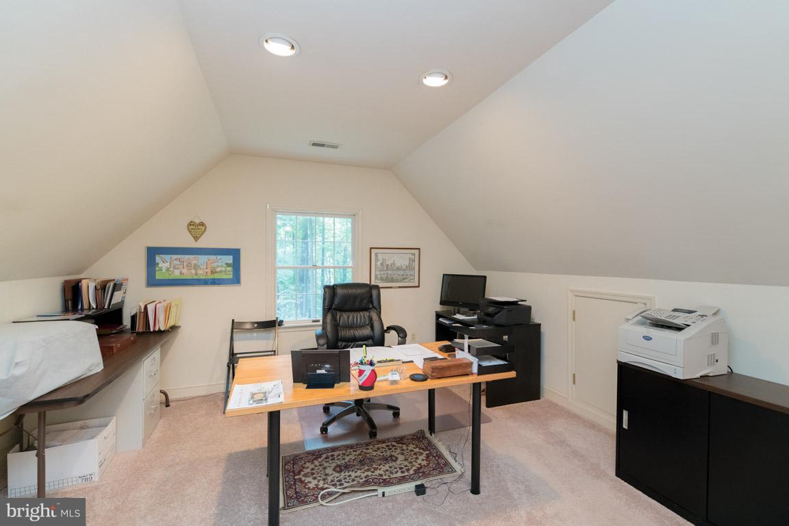 12612 Timber Grove Road Reisterstown, MD 21136 - Photo 20 of 28 Bedroom