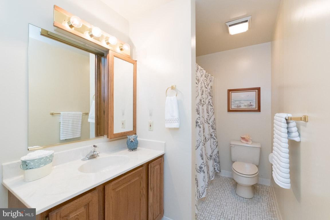 12612 Timber Grove Road Reisterstown, MD 21136 - Photo 22 of 28 Bath