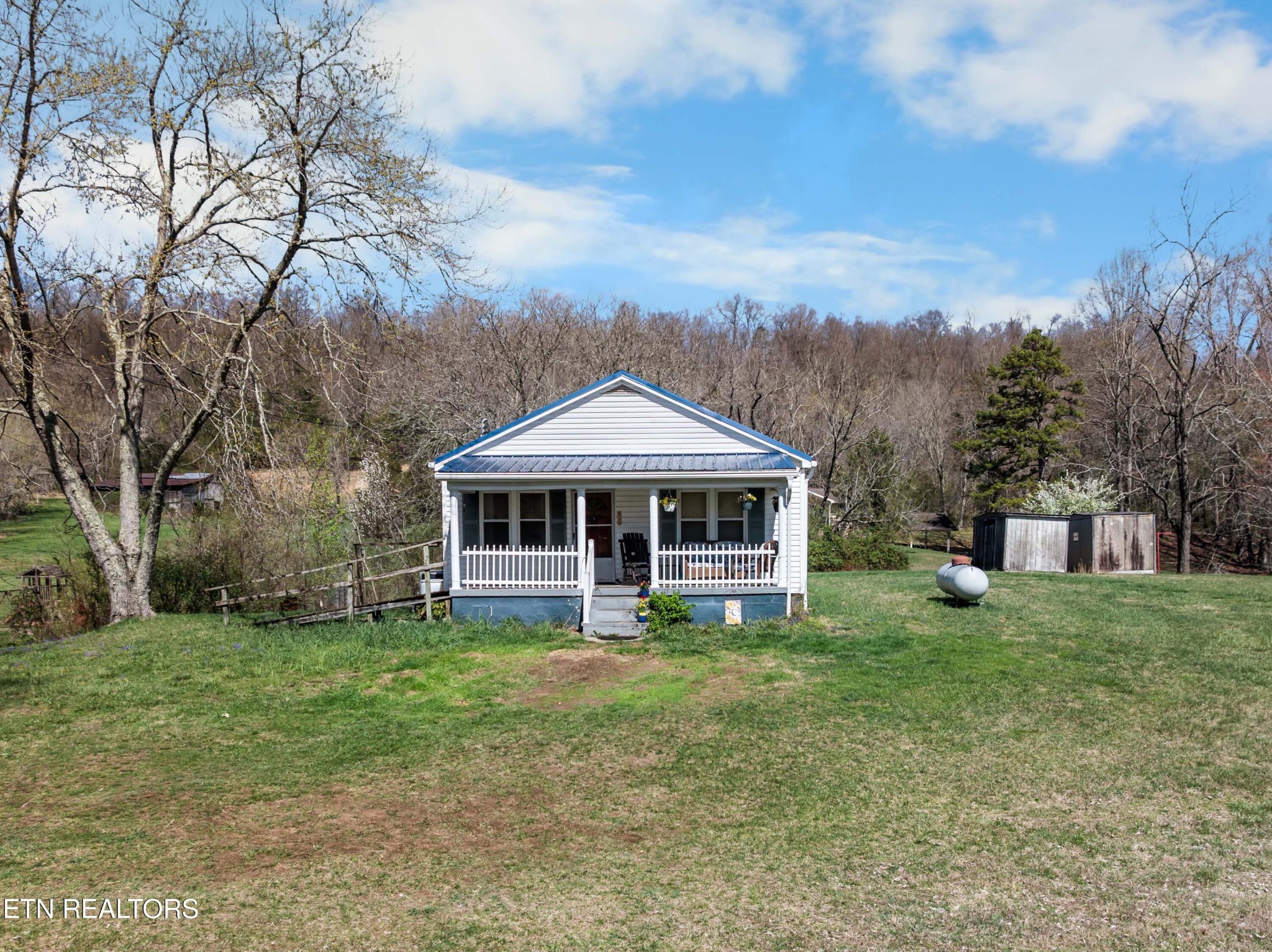 385 Hubbs Grove Road Maynardville, TN 37807 - Photo 23 of 33 a view of a house with a yard
