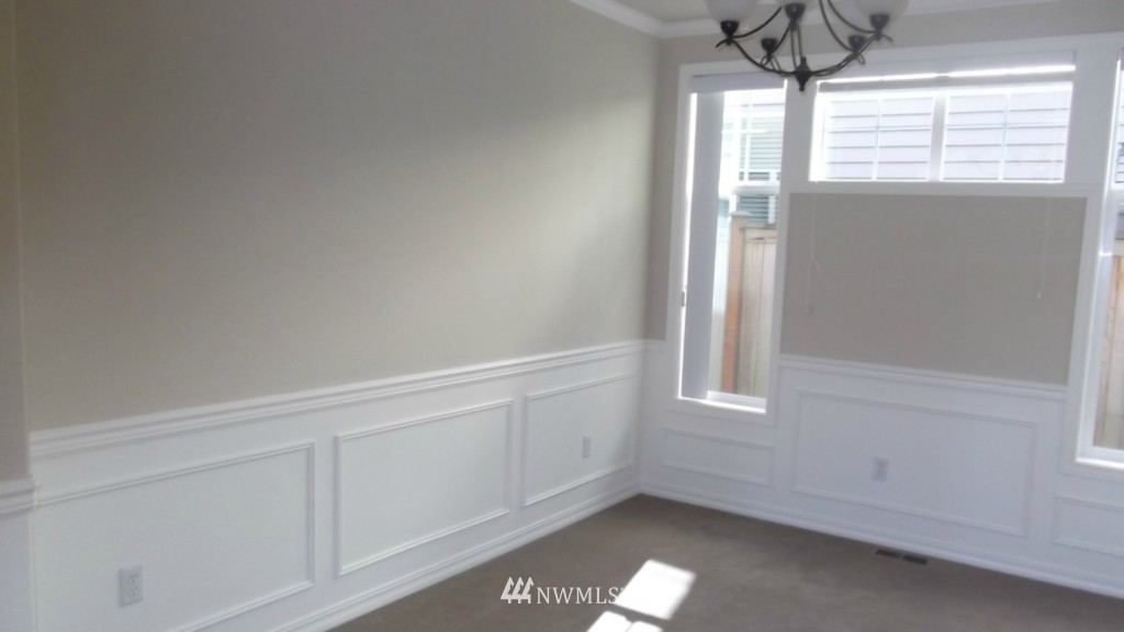 21325 37th Avenue Southeast Bothell, WA 98021 - Photo 6 of 16
