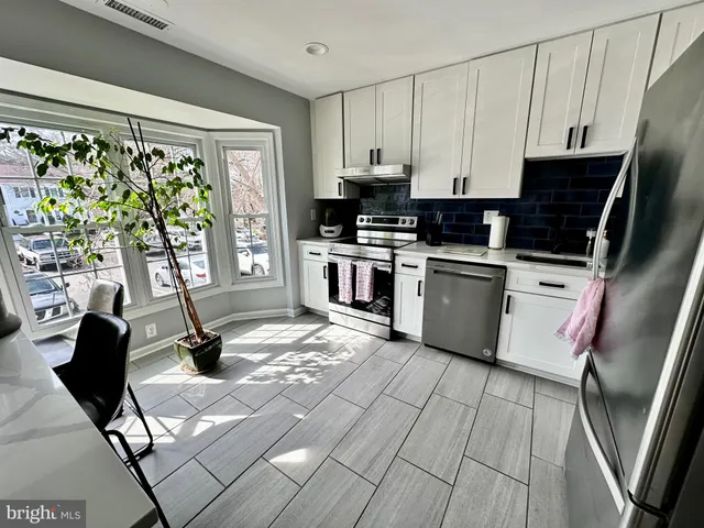 $2,650 | 1456 Chatham Court, Crofton, MD 21114