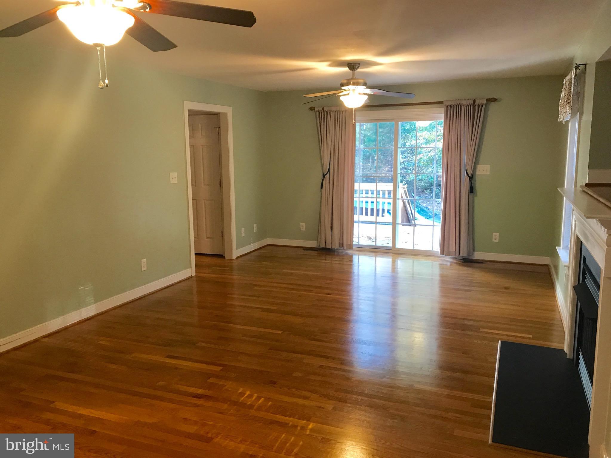 3571 Wickham Road Bumpass, VA 23024 - Photo 6 of 30 Family Room