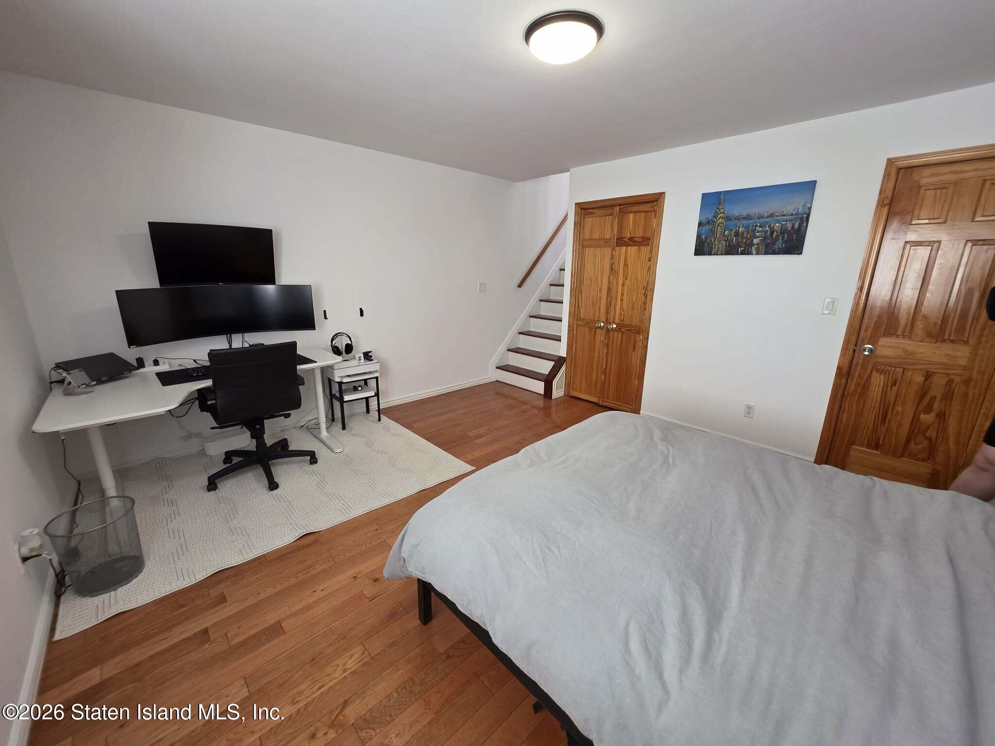 58 Selvin Loop Staten Island, NY 10303 - Photo 13 of 18 c6e3488c-4e79-48ab-89ac-ed8e8eac8c80