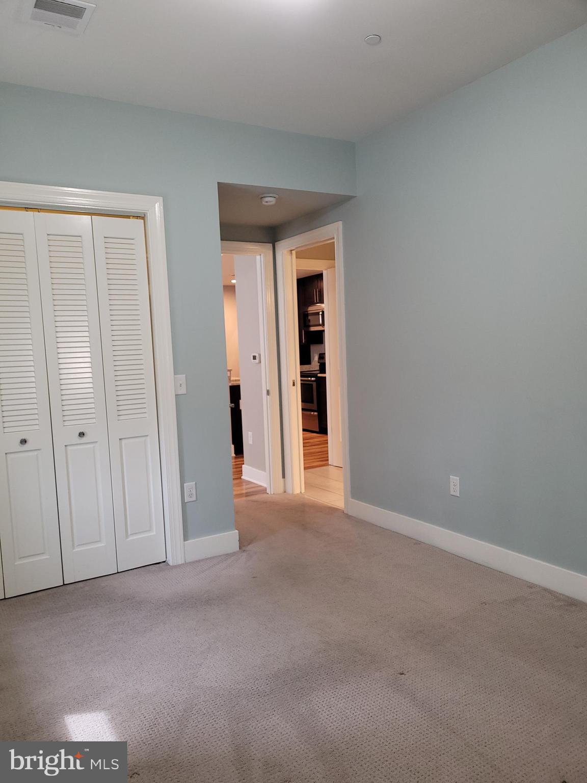 231 State Street, Unit 406 Harrisburg, PA 17101 - Photo 11 of 22 a view of empty room