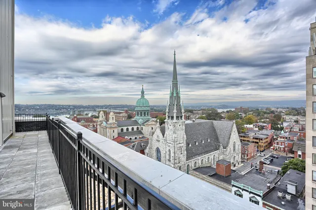 $1,200 | 231 State Street, Unit 406, Harrisburg, PA 17101
