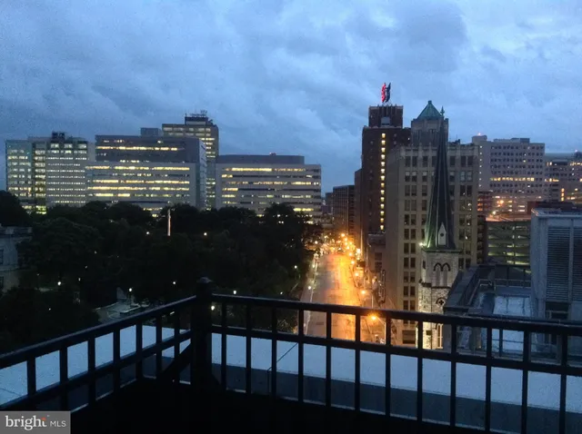 $1,200 | 231 State Street, Unit 406, Harrisburg, PA 17101