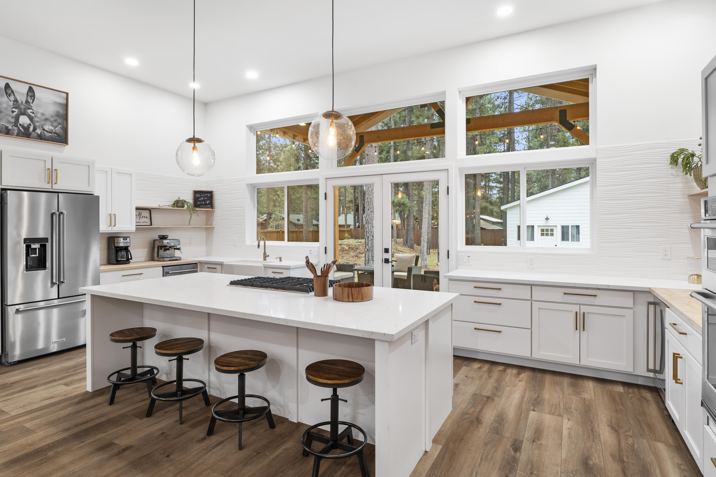 17133 Norwalk Road Bend, OR 97707 - Photo 4 of 58 29-Kitchen
