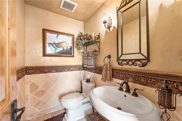 $25,000 | 344 West Paseo De Cristobal, San Clemente, CA 92672
