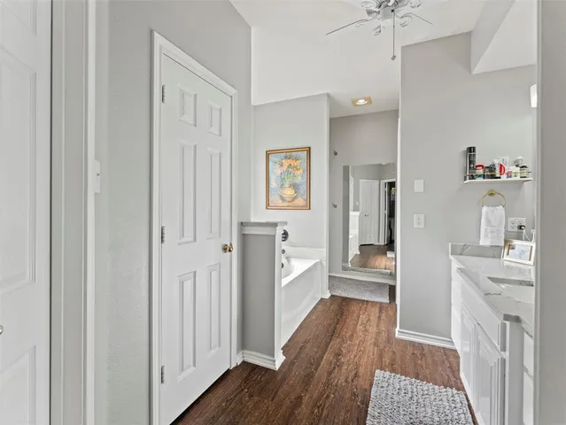 $389,000 | 906 Parkhill Drive, Mansfield, TX 76063