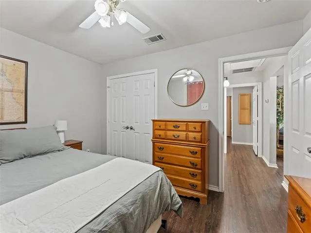 $389,000 | 906 Parkhill Drive, Mansfield, TX 76063