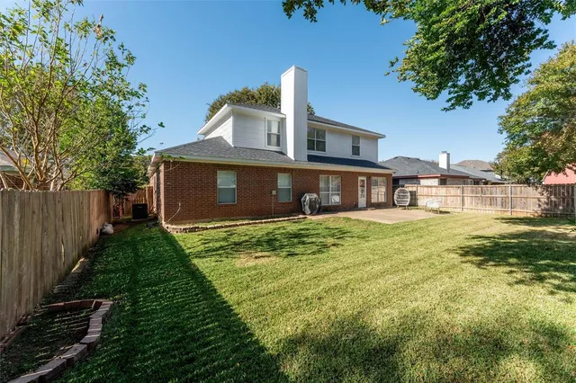 $389,000 | 906 Parkhill Drive, Mansfield, TX 76063