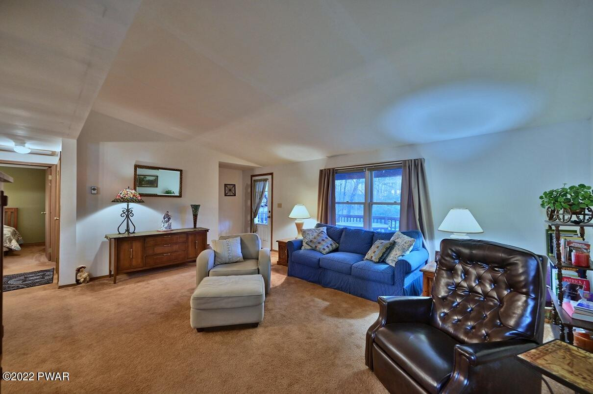 111 Maple Leaf Road Lackawaxen, PA 18435 - Photo 18 of 44 Photo 05