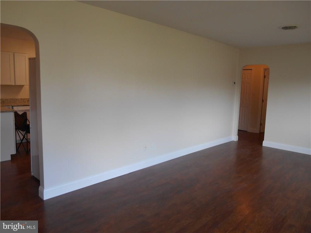 10 Edgewood Road Dover, DE 19901 - Photo 2 of 30 Gallery Image 2