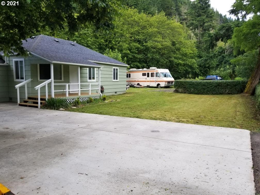37201 Row River Road Dorena, OR 97434 - Photo 18 of 20 Gallery Image 18