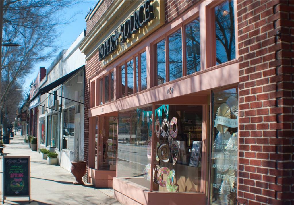 961 East Rock Springs Road Northeast, Unit MODERN Atlanta, GA 30306 - Photo 43 of 47 a view of a building entrance