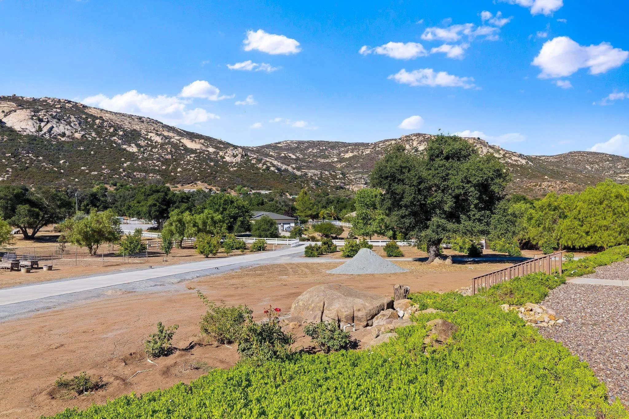 19553 Hidden Glen Road Alpine, CA 91901 - Photo 42 of 55 a view of a backyard of a house