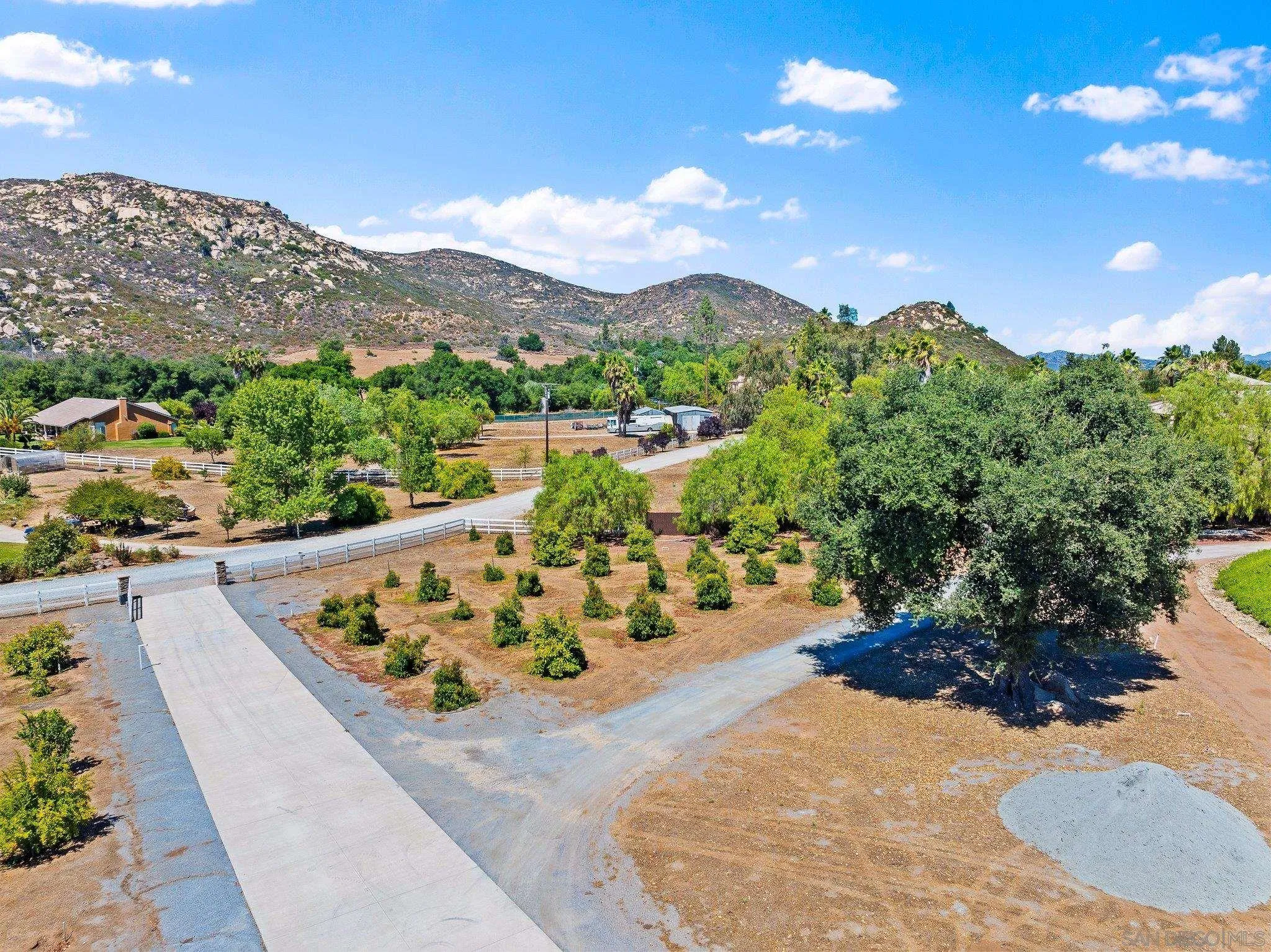 19553 Hidden Glen Road Alpine, CA 91901 - Photo 50 of 55 a view of a terrace
