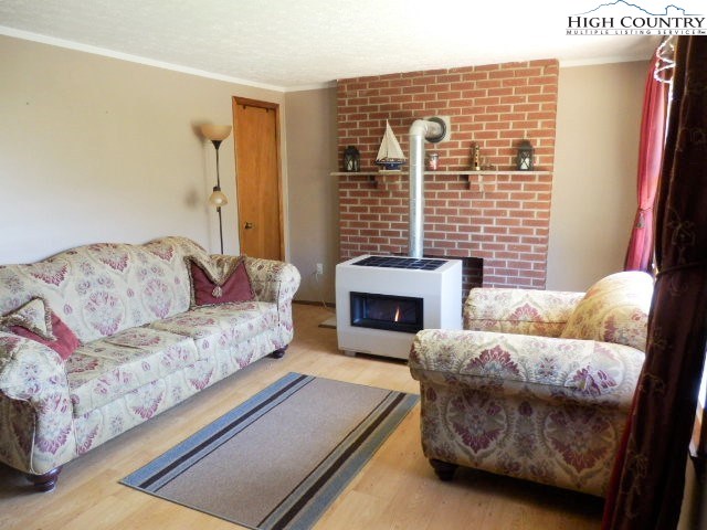 41496 Waters Road Damascus, VA 24236 - Photo 5 of 23 Gallery Image 5