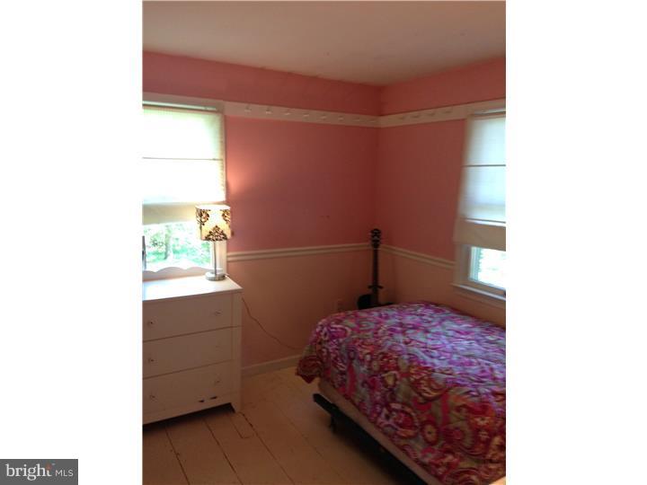 63 Twining Road Richboro, PA 18954 - Photo 9 of 25 Bedroom 3