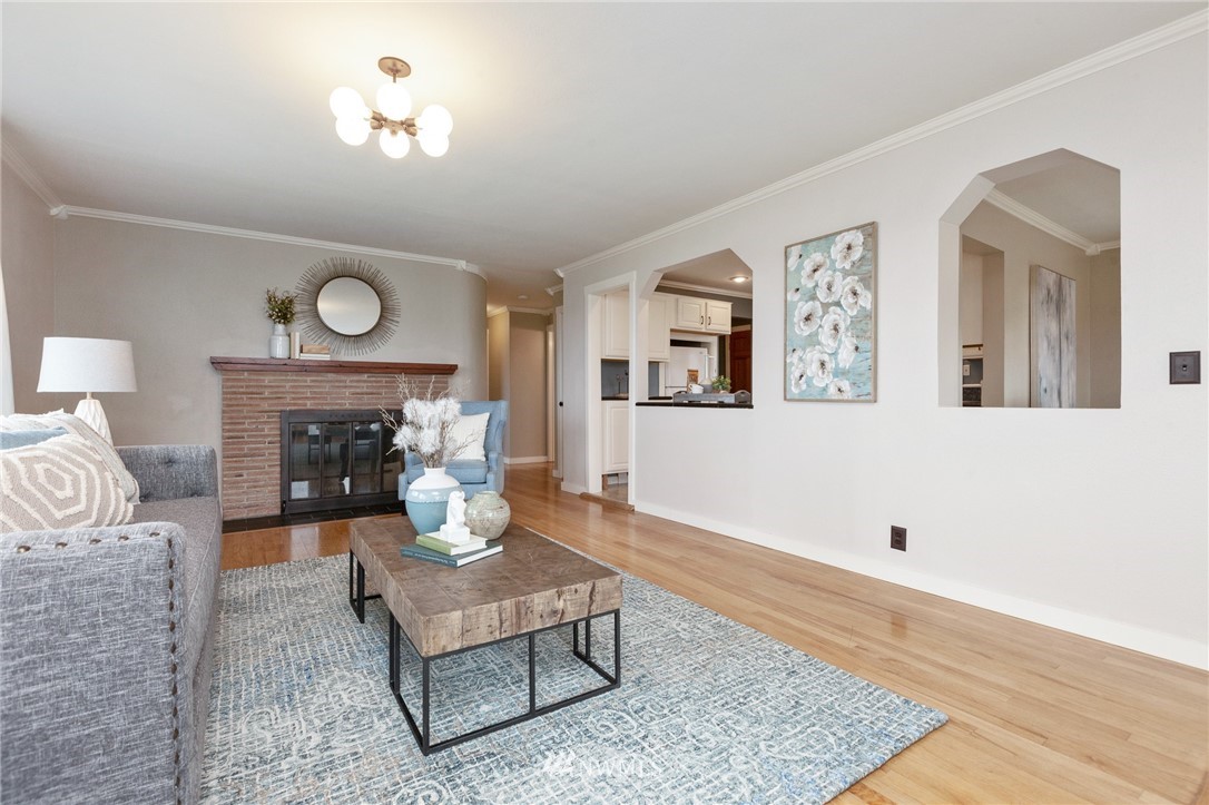 1314 South 7th Street Renton, WA 98057 - Photo 3 of 25 Gallery Image 3