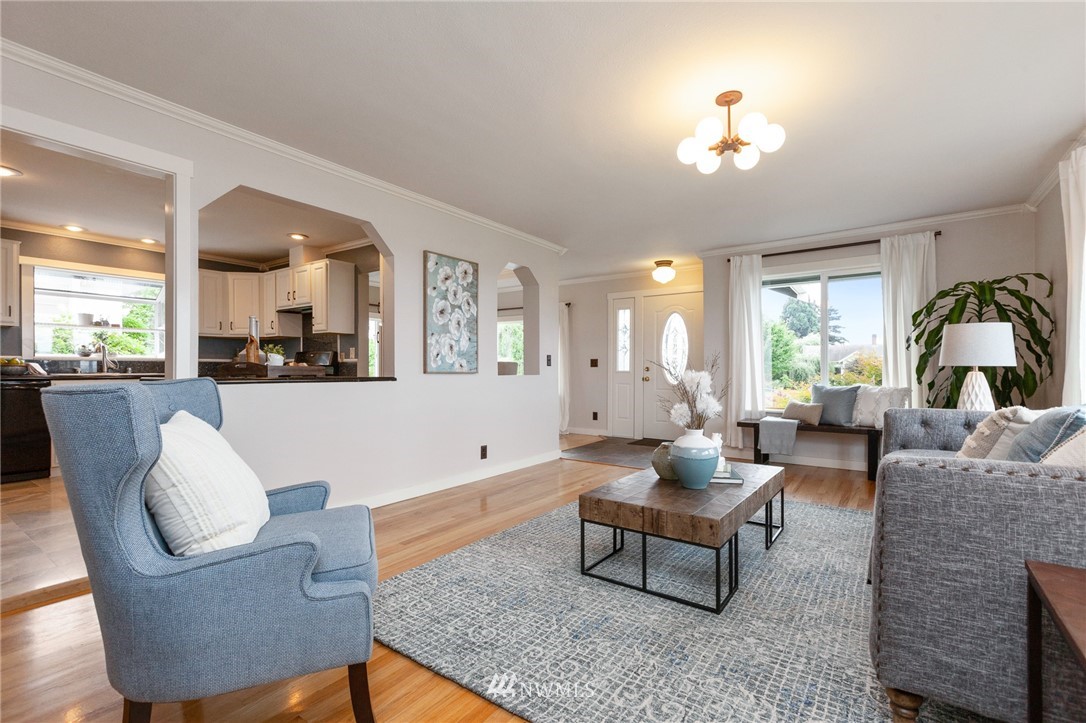 1314 South 7th Street Renton, WA 98057 - Photo 4 of 25 Gallery Image 4