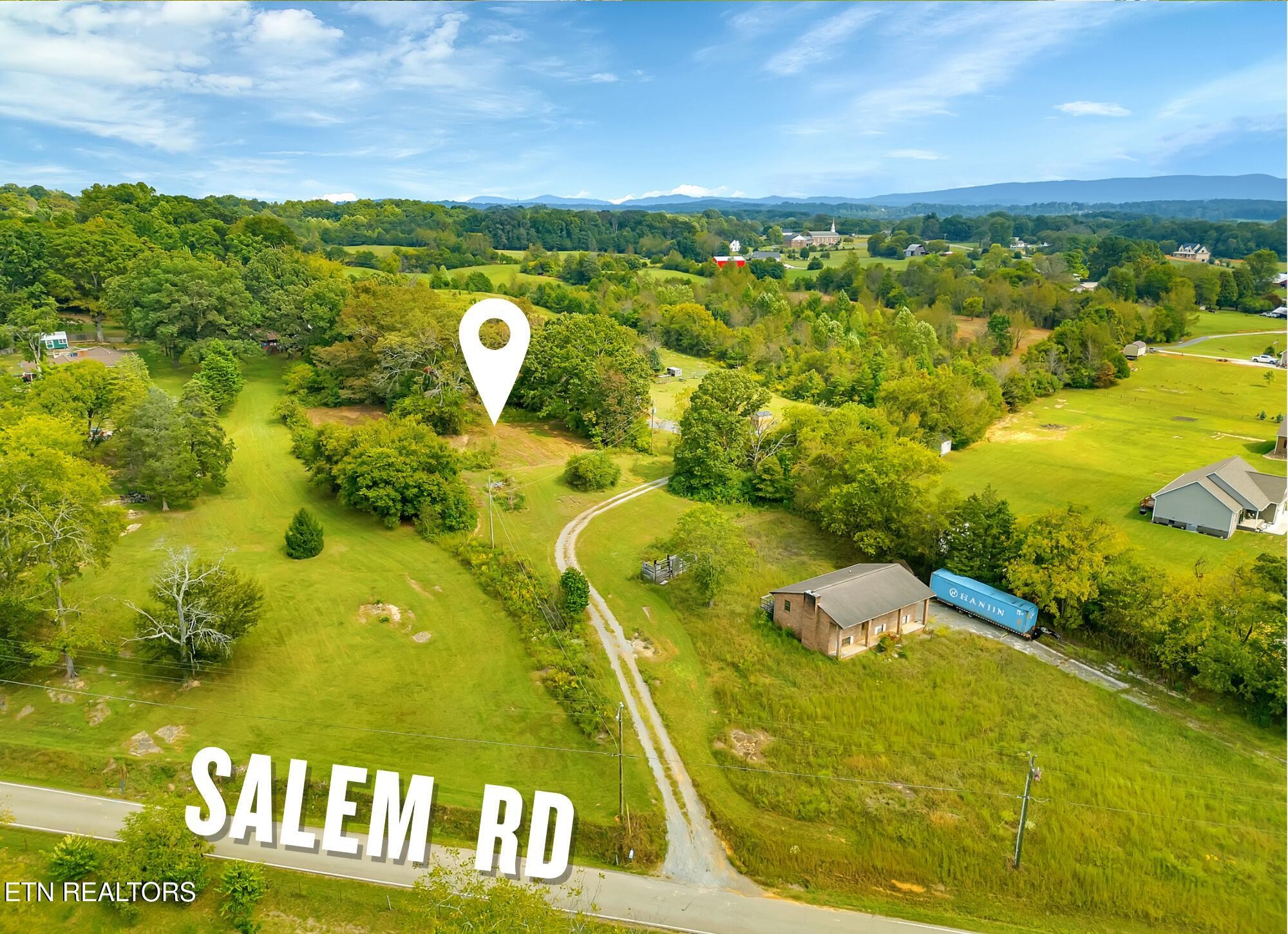 4722 Salem Road Greenback, TN 37742 - Photo 2 of 18 Gallery Image 2