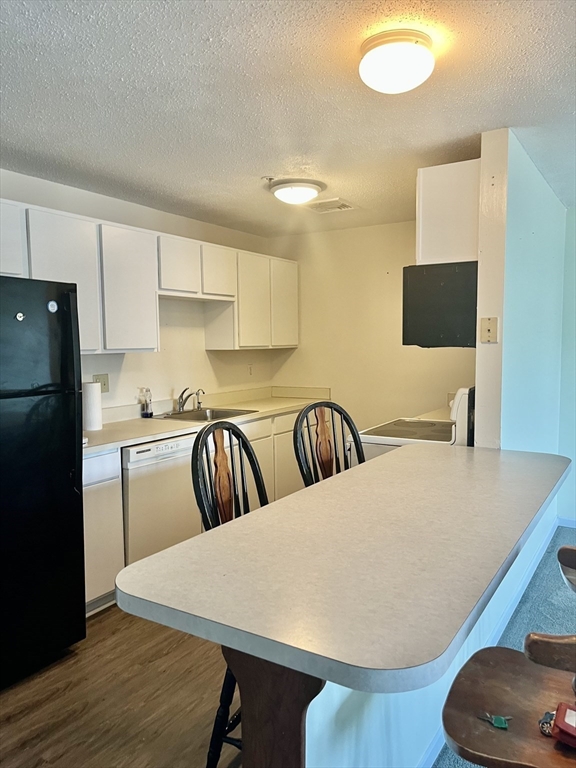 36 Dunham Road, Unit 208 Beverly, MA 01915 - Photo 10 of 19 Gallery Image 10