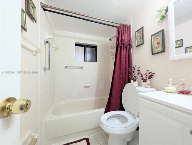 $328,900 | 7801 West 29th Way, Unit 102, Hialeah, FL 33018