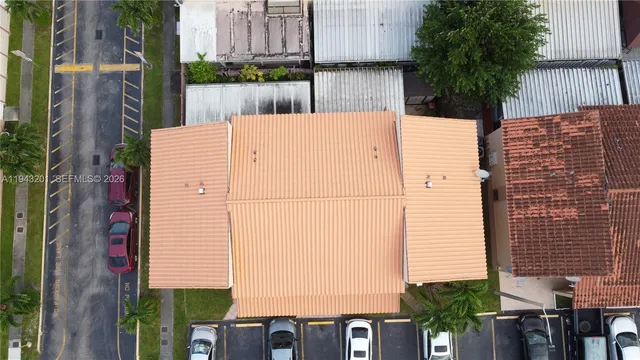 $328,900 | 7801 West 29th Way, Unit 102, Hialeah, FL 33018