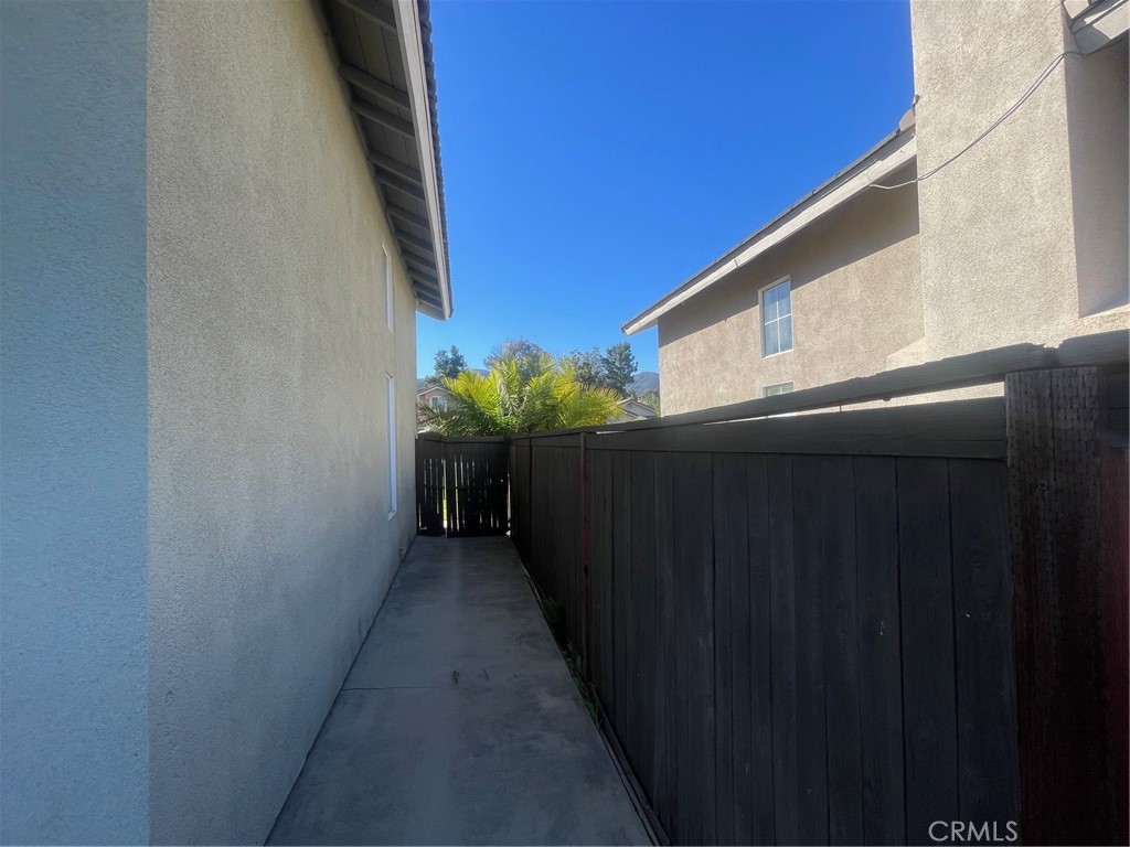 1333 Soundview Circle Corona, CA 92881 - Photo 19 of 22