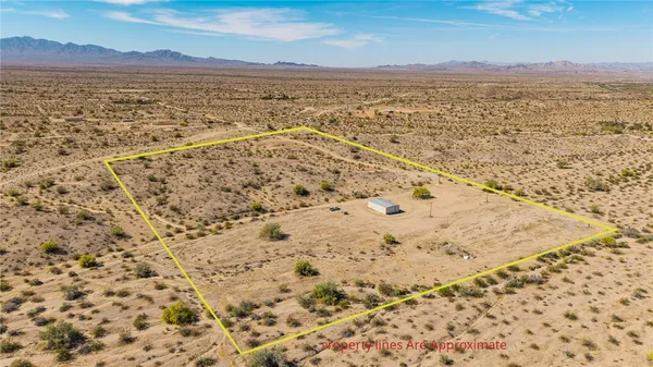 $175,000 | 16634 Diego Road, Yucca, AZ 86438