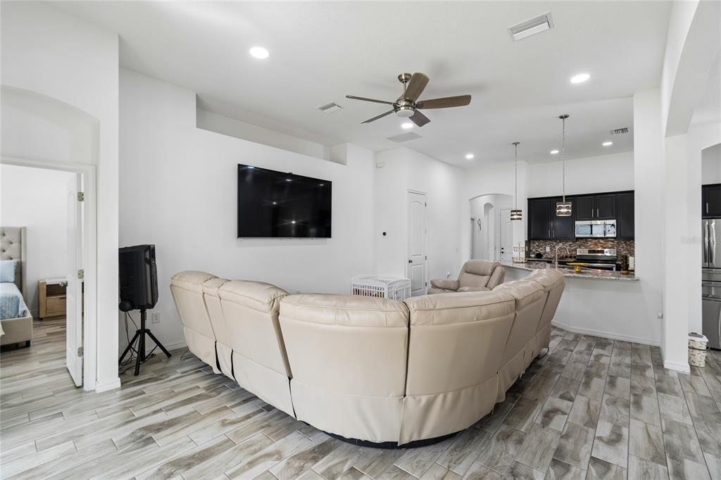 943 Old Windsor Way Spring Hill, FL 34609 - Photo 10 of 72