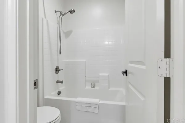 $5,300 | 1720 Santa Ivy Avenue, Chula Vista, CA 91913